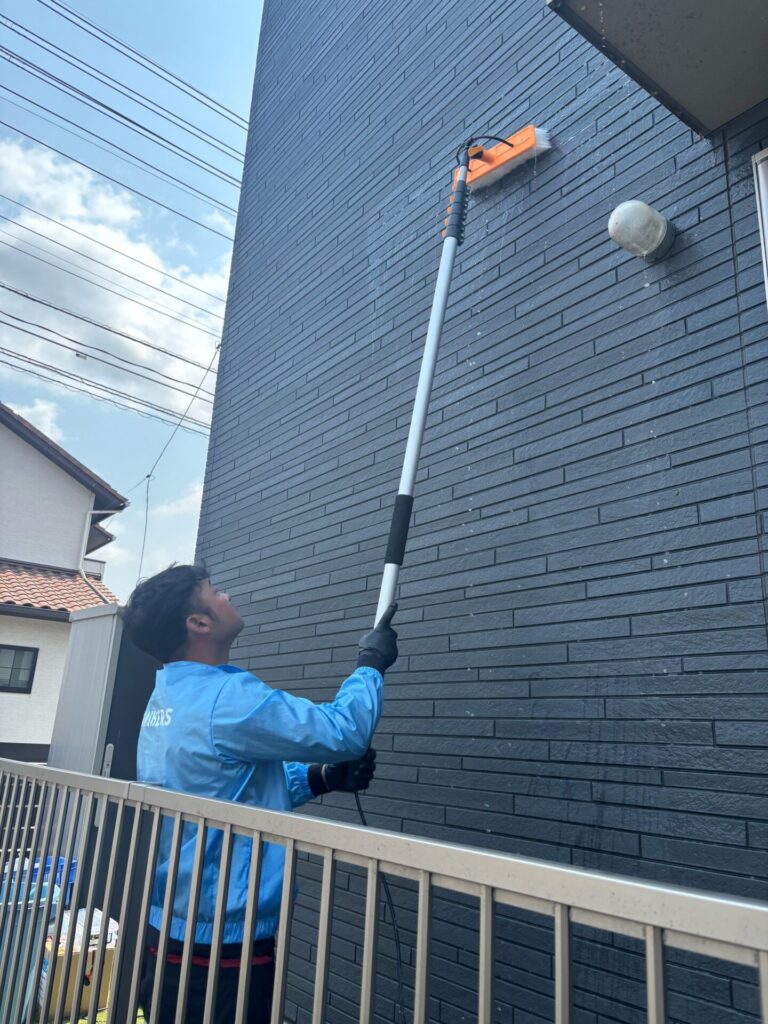 広島県　福山市　築10年の外壁1面を洗浄‼️