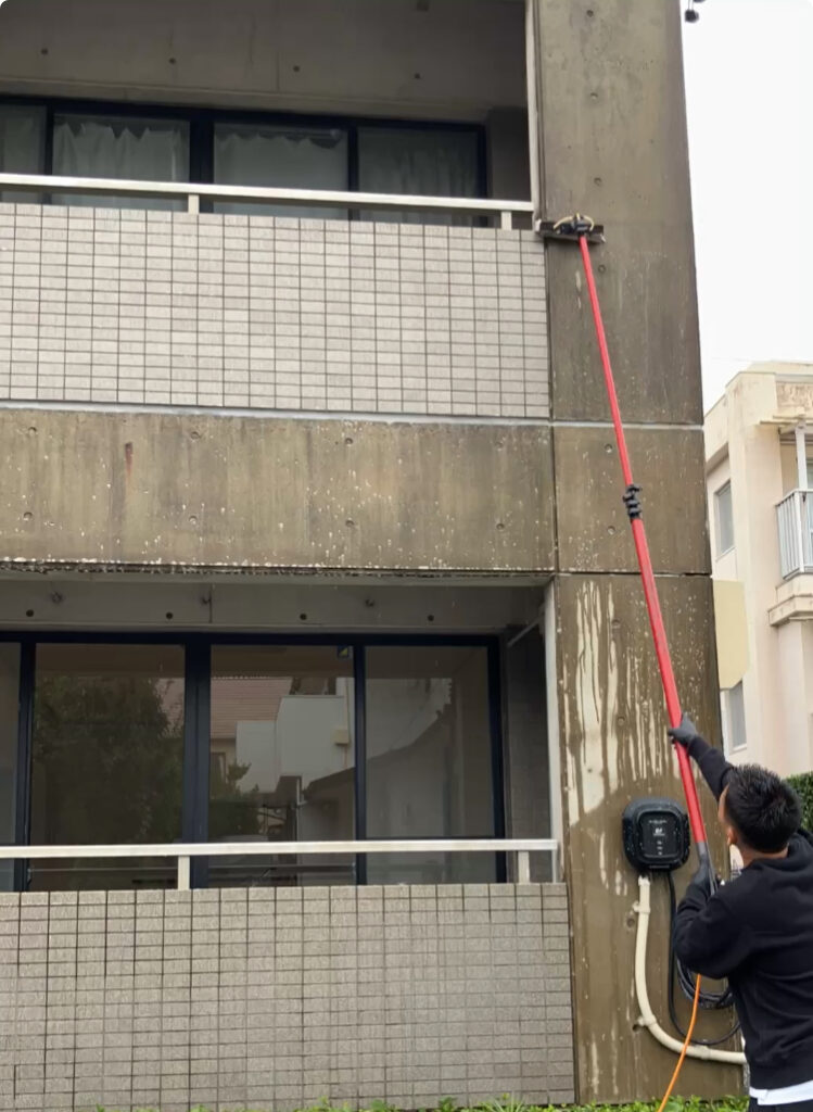 【名東区】築20年・低層マンション外壁洗浄|購入前の美観回復で入居者の印象アップに!